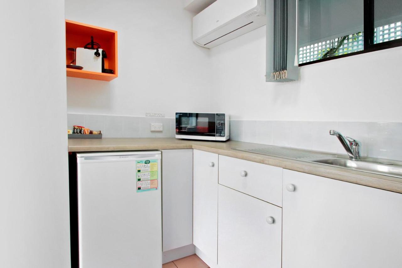Sea Spray Motel - Merimbula (Adults Only) מראה חיצוני תמונה