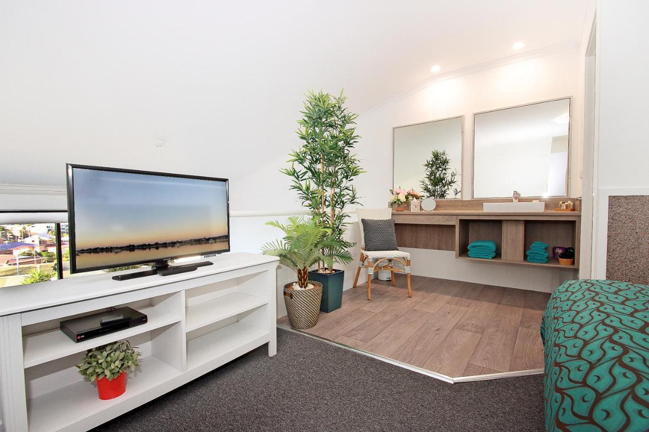 Sea Spray Motel - Merimbula (Adults Only) מראה חיצוני תמונה