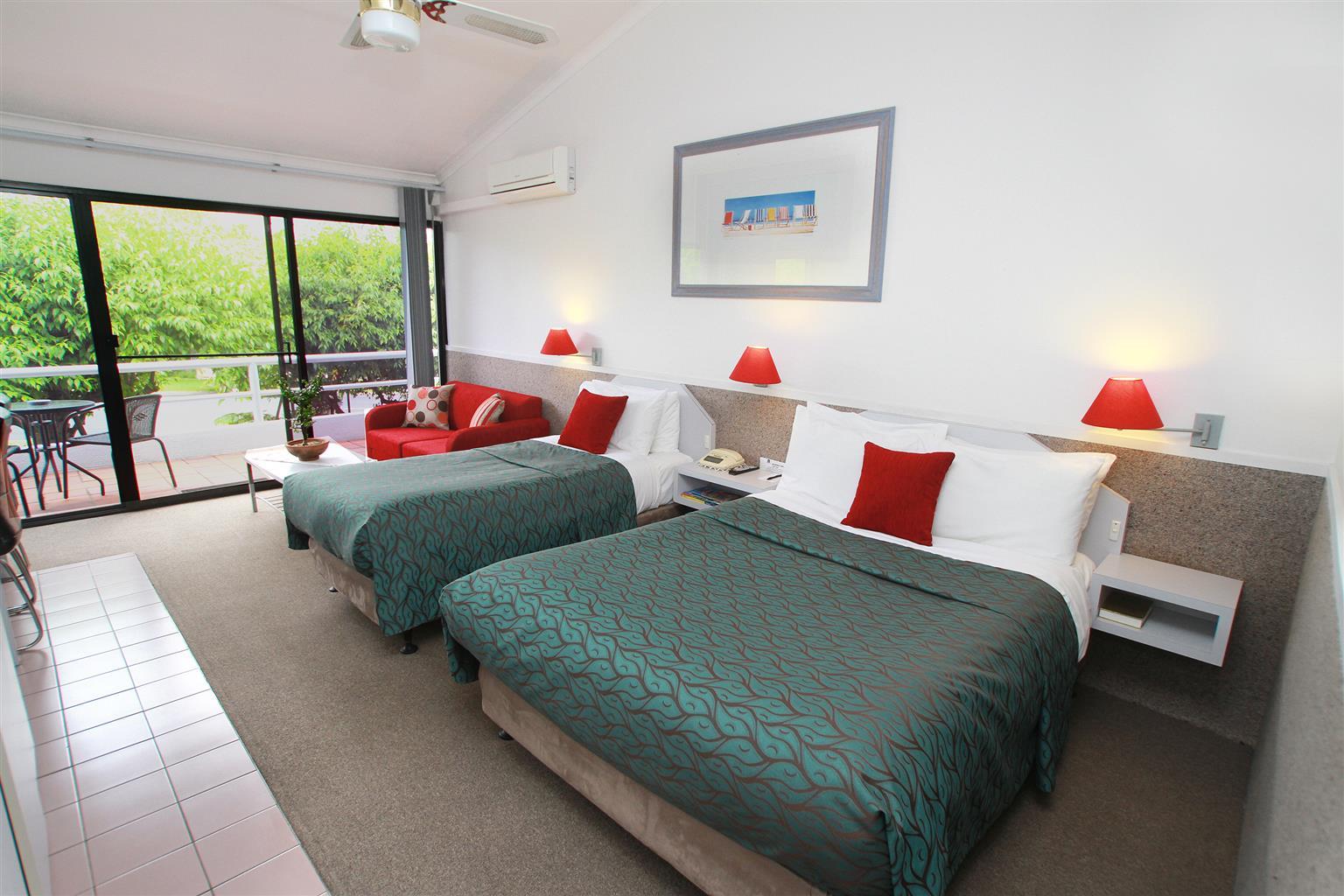 Sea Spray Motel - Merimbula (Adults Only) מראה חיצוני תמונה