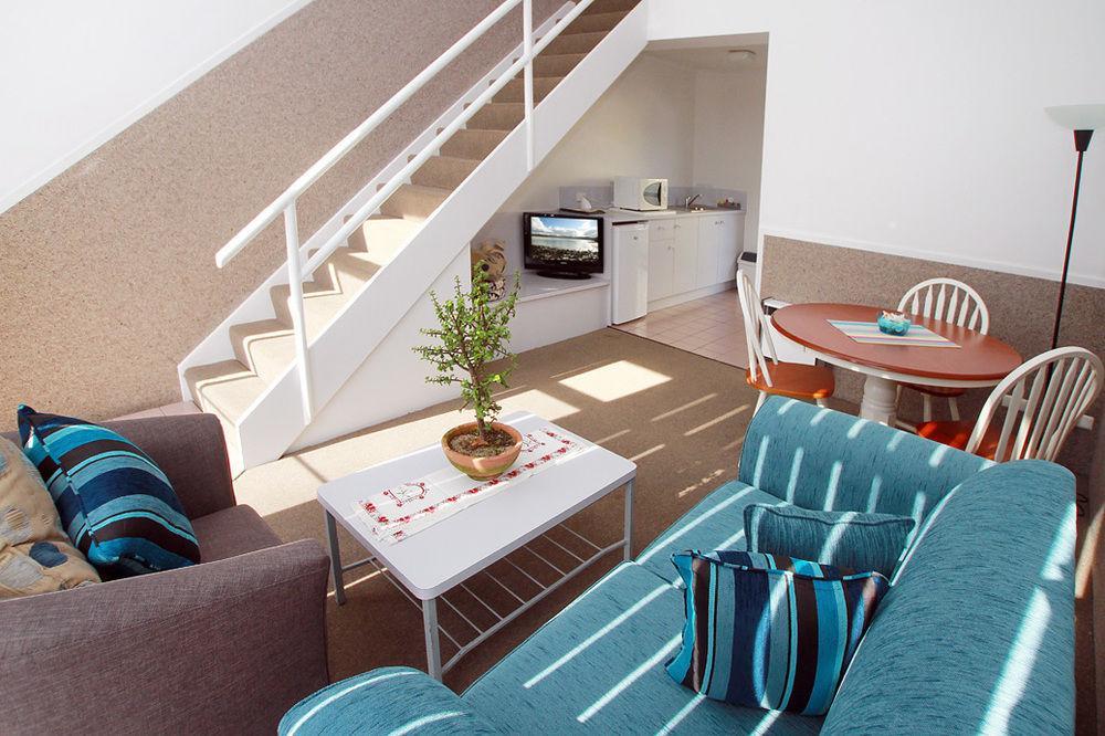 Sea Spray Motel - Merimbula (Adults Only) מראה חיצוני תמונה