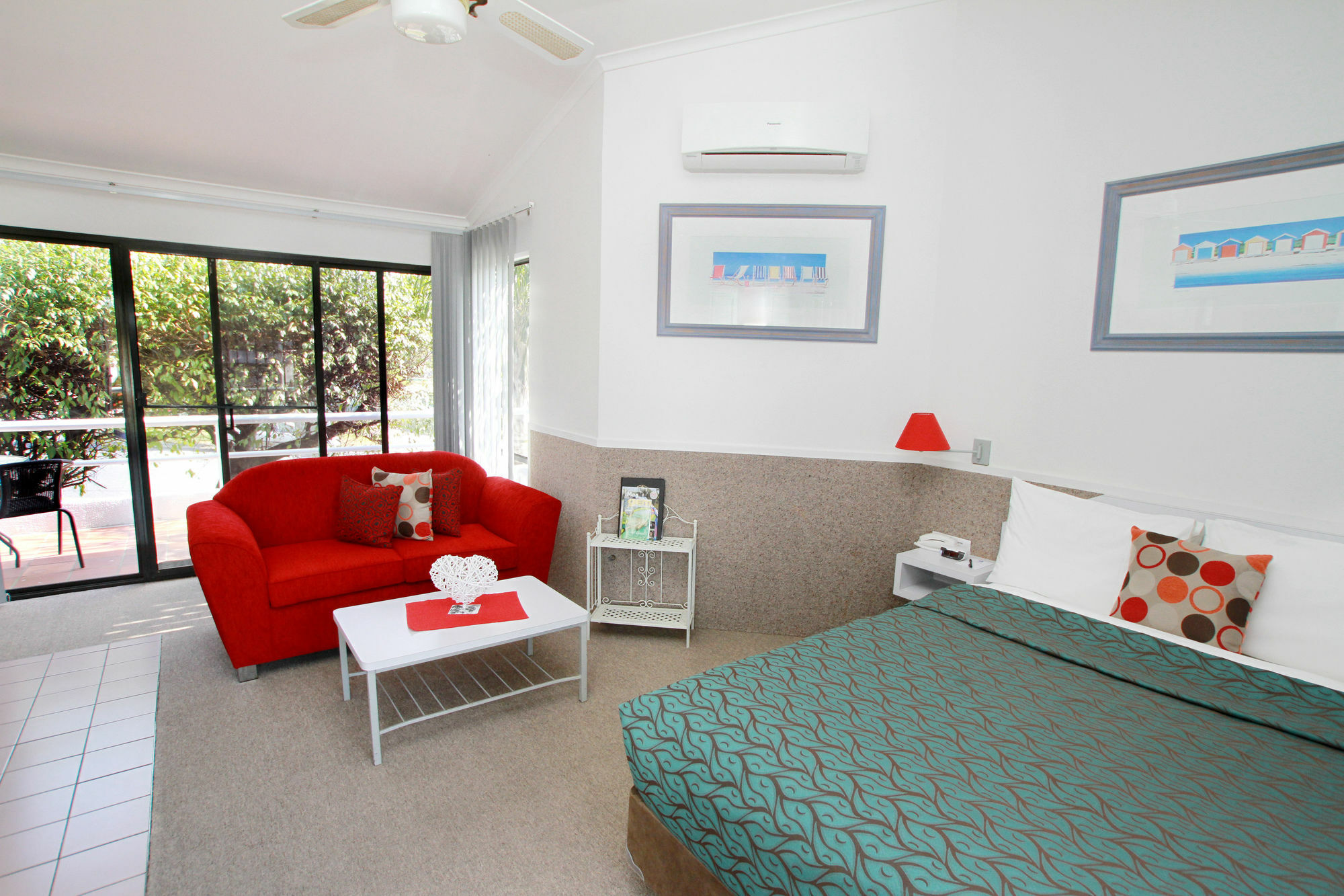 Sea Spray Motel - Merimbula (Adults Only) מראה חיצוני תמונה